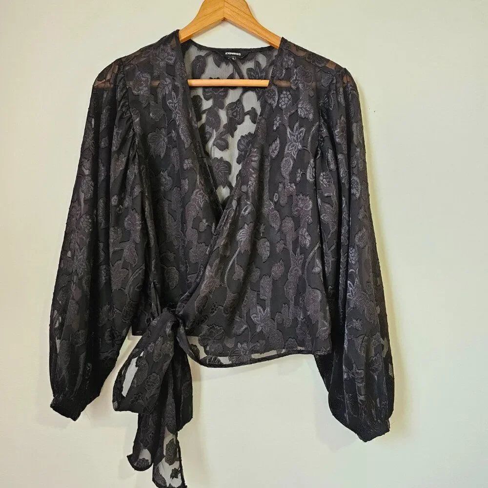 EUC EXPRESS BLACK SHEER FLORAL BROCADE WRAP LONGSLEEVES TOP SIZE SMALL